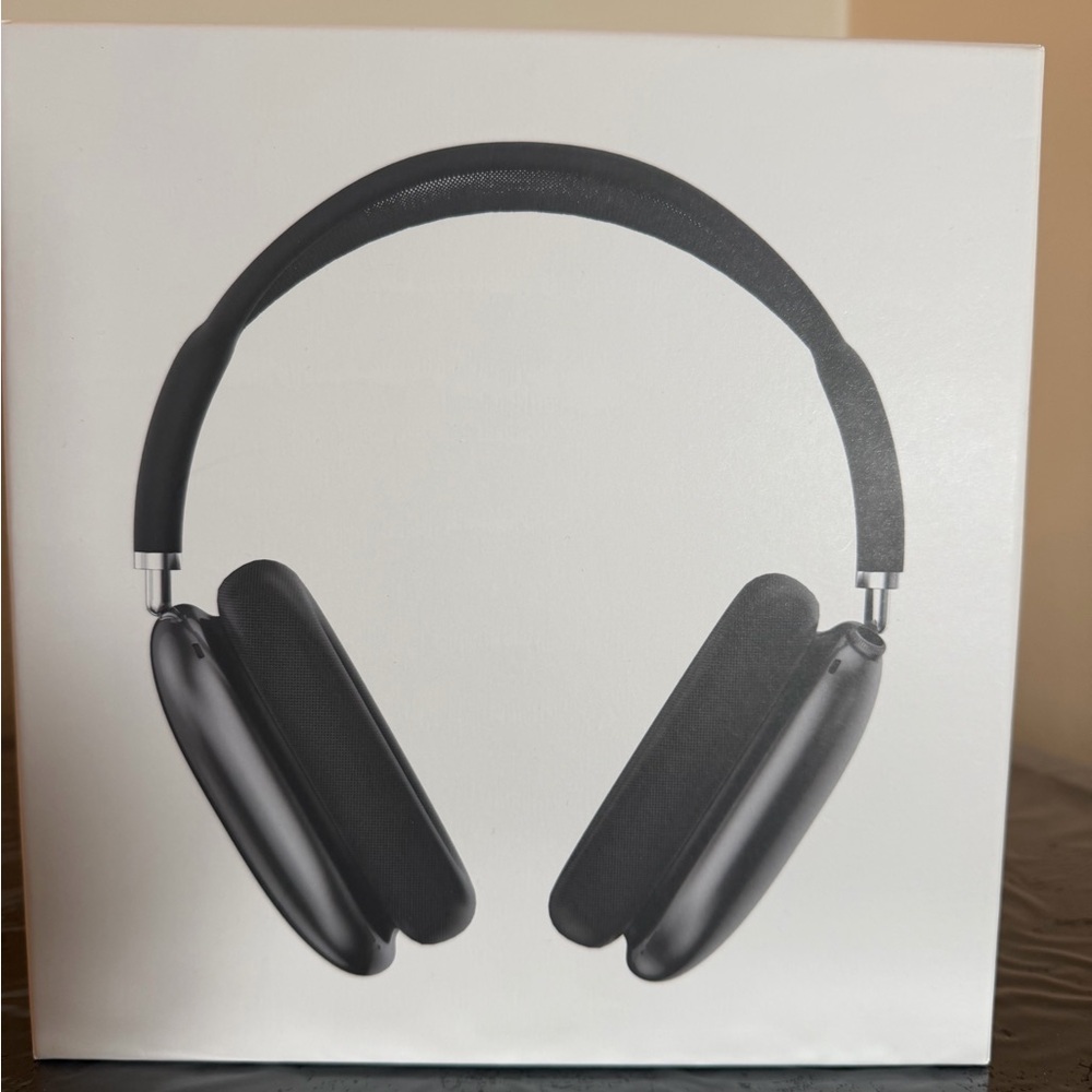 Apple Sleek Black Over-Ear Headphones